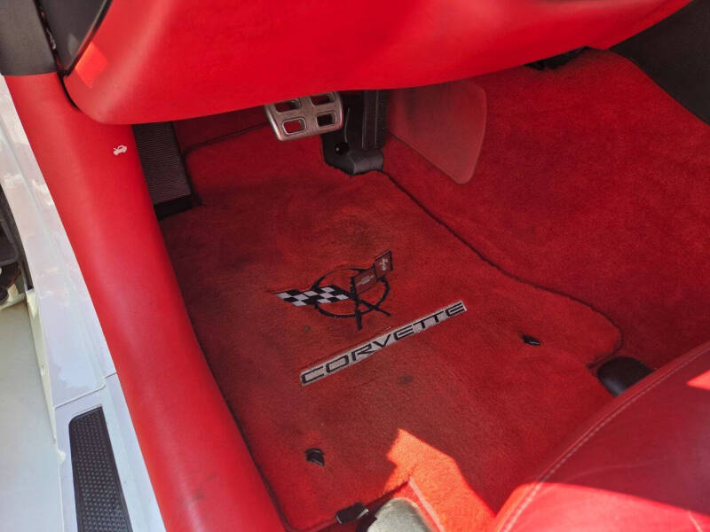 2004 Chevrolet Corvette