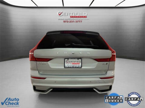 2025 Volvo XC60 B5 Plus Dark Theme