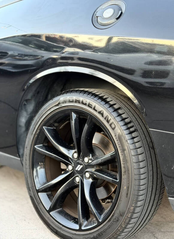 2017 Dodge Challenger SXT