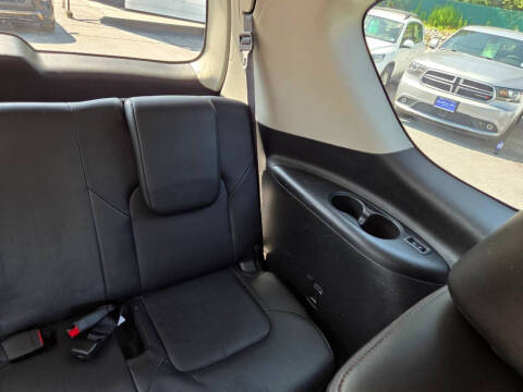 2020 Nissan Armada Platinum