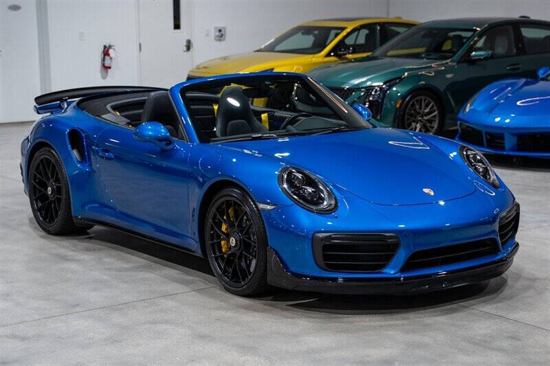 2017 Porsche 911 Turbo S