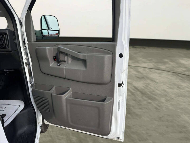 2016 Chevrolet Express 2500