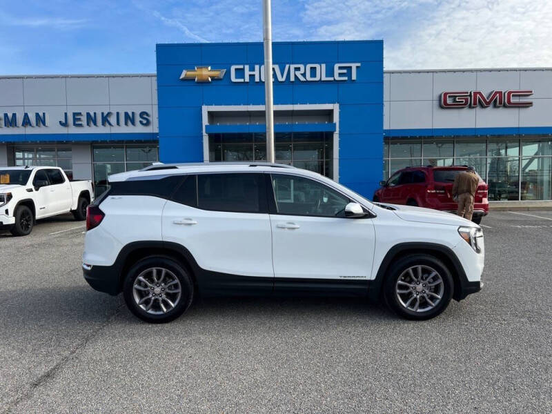 2023 GMC Terrain SLT