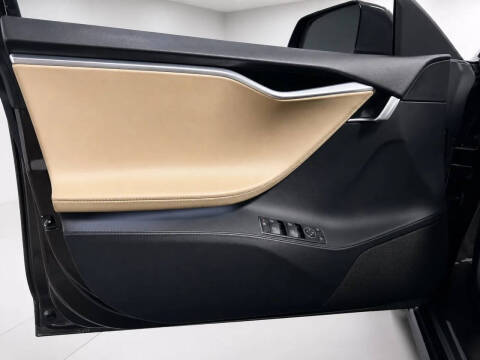 2012 Tesla Model S