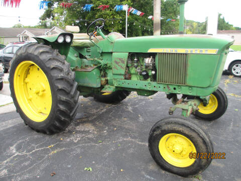 1967 John Deere 2510 for sale at Burt's Discount Autos in Pacific MO