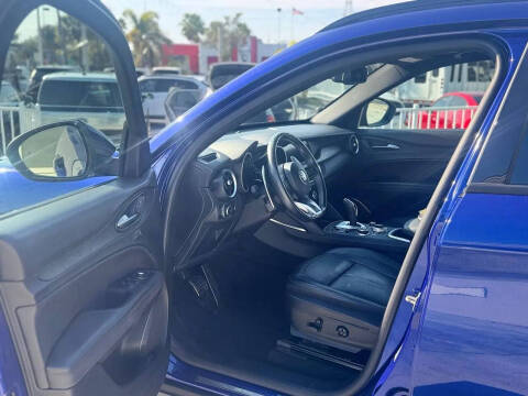 2022 Alfa Romeo Stelvio Sprint