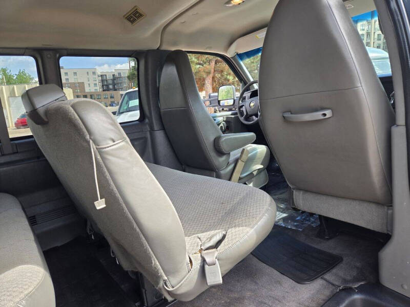 2010 Chevrolet Express LT 3500