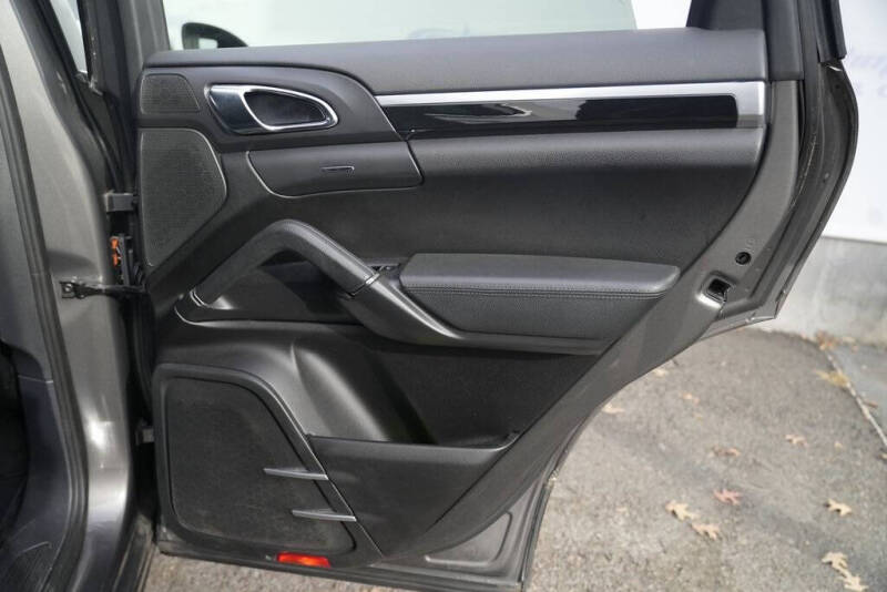 2012 Porsche Cayenne