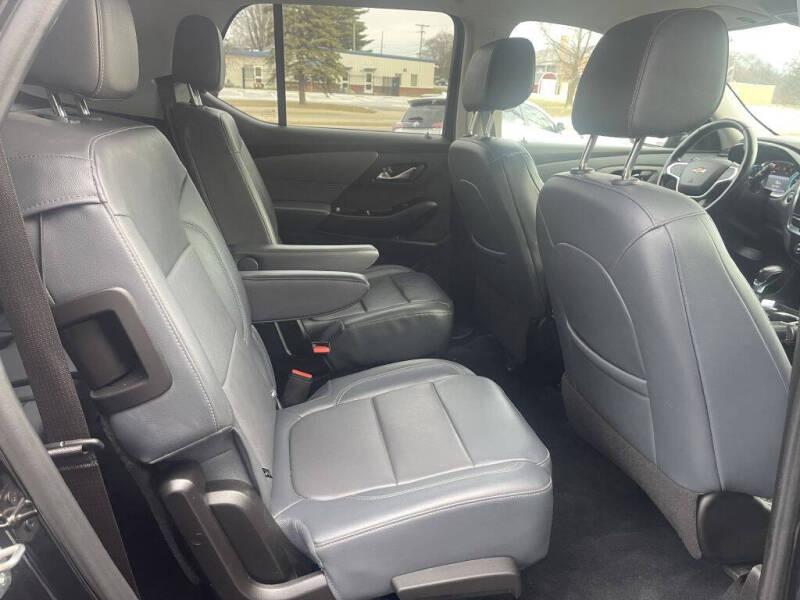 2021 Chevrolet Traverse LT Leather