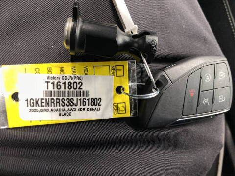 2025 GMC Acadia Denali