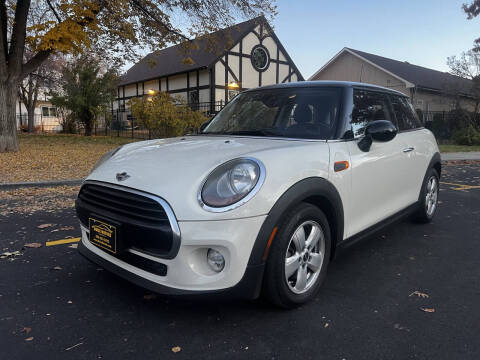 2017 MINI Hardtop 2 Door Cooper