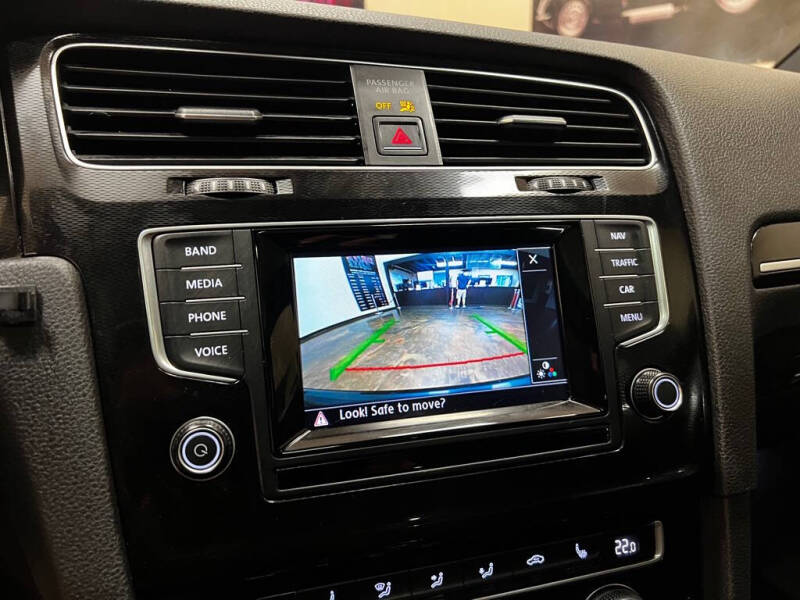 2015 Volkswagen Golf GTI Autobahn