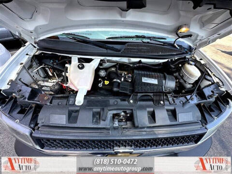 2017 Chevrolet Express LT 2500