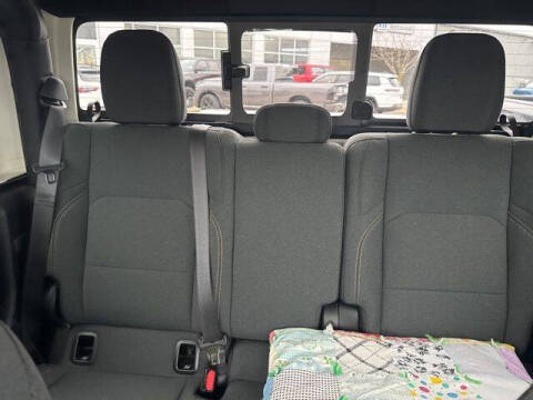 2025 Jeep Gladiator NightHawk