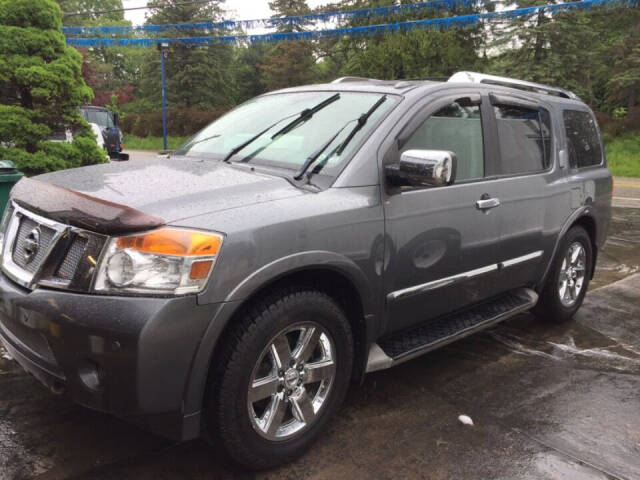 2013 Nissan Armada Platinum