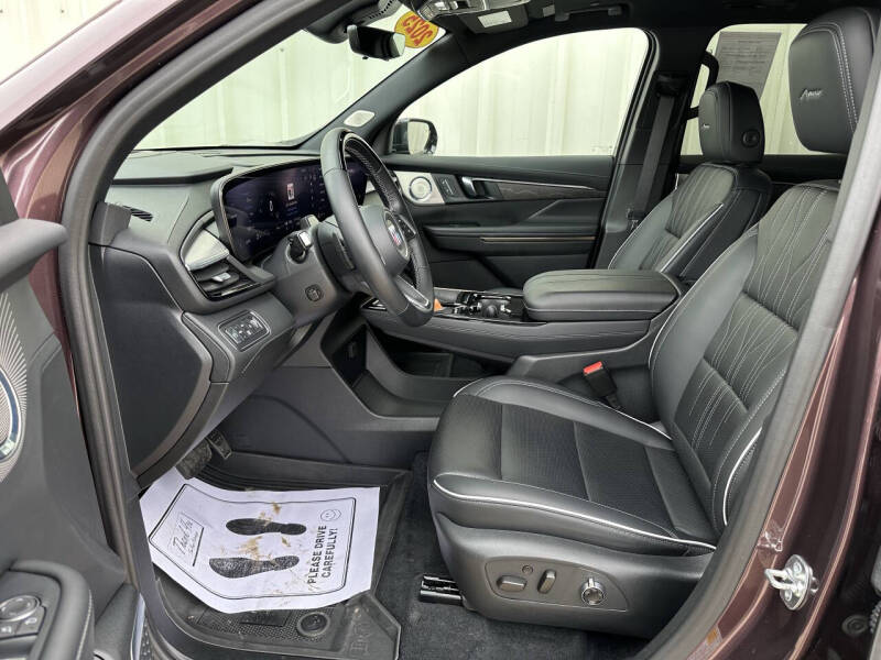 2025 Buick Enclave Avenir