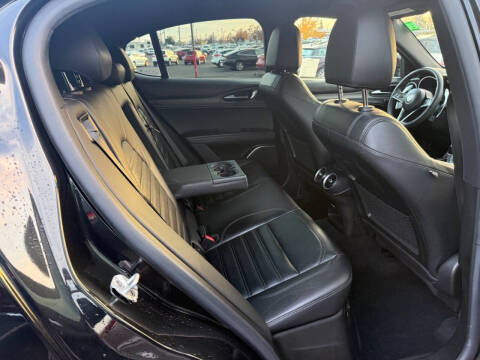 2018 Alfa Romeo Stelvio Ti Sport