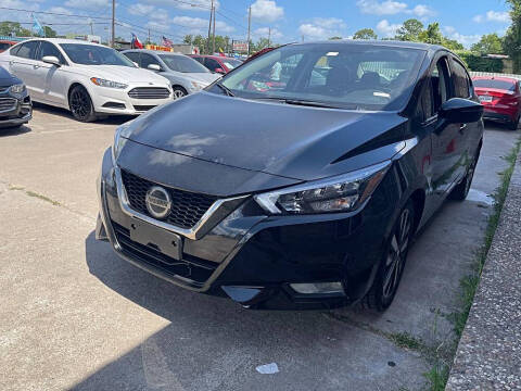 2020 Nissan Versa SR