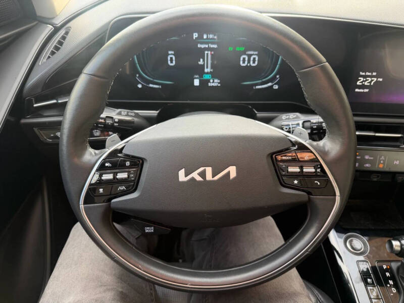 2023 Kia Niro