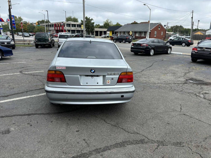 1998 BMW 5 Series 528i