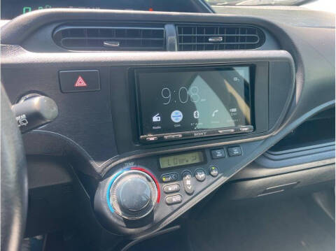 2013 Toyota Prius c