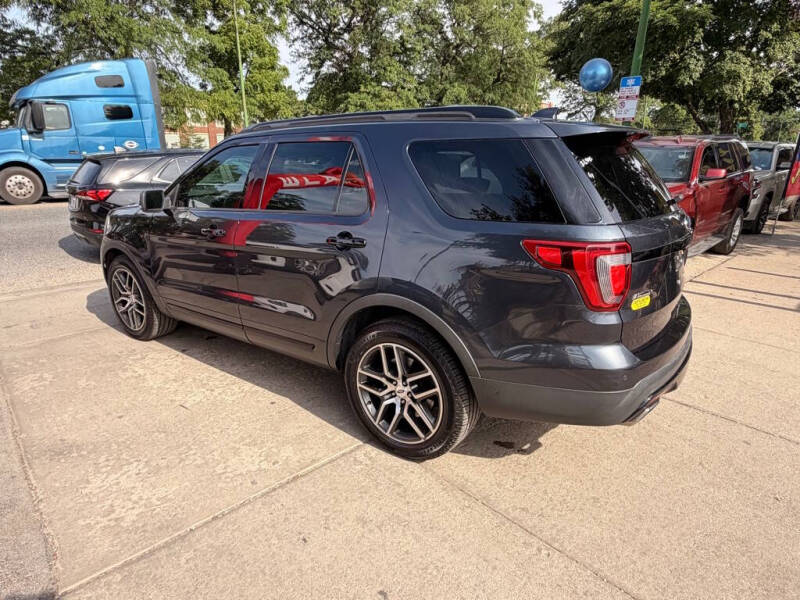2017 Ford Explorer Sport