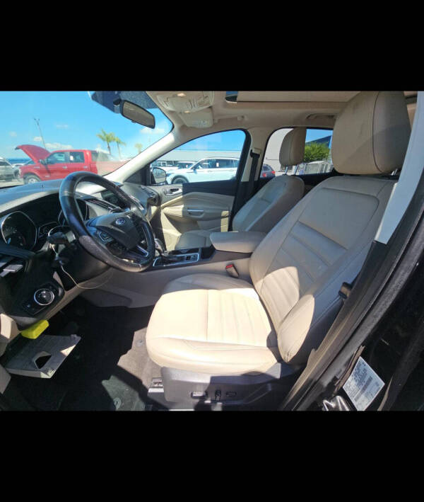 2019 Ford Escape SEL
