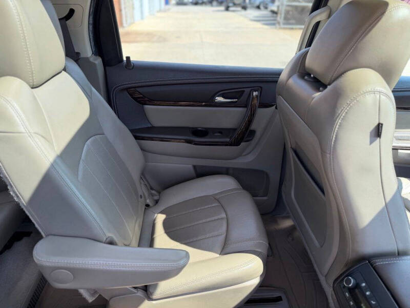 2015 GMC Acadia Denali