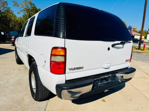2003 GMC Yukon SLE