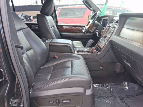 2012 Lincoln Navigator
