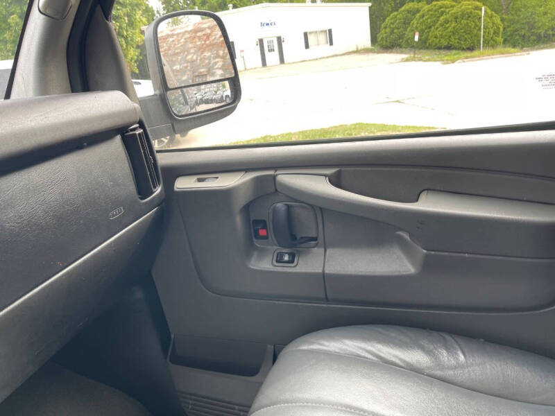 2015 Chevrolet Express LS 2500