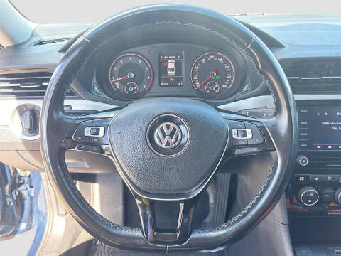 2020 Volkswagen Passat SE