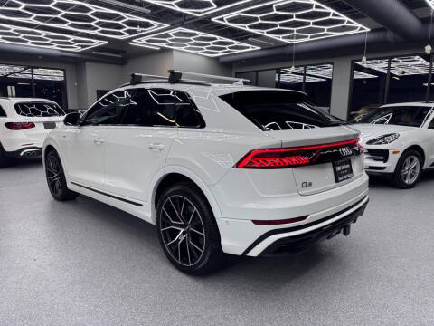 2020 Audi Q8 quattro Prestige 55 TFSI