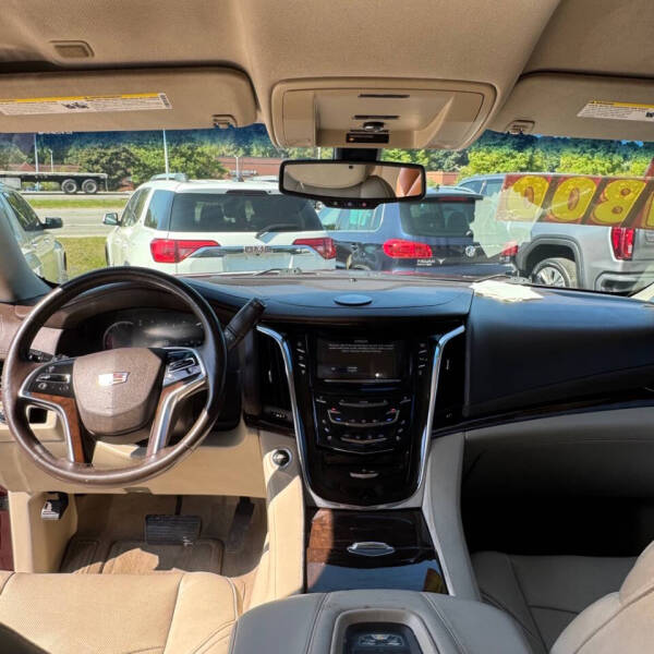 2016 Cadillac Escalade Standard