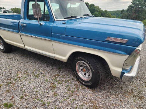 1967 Ford F-100