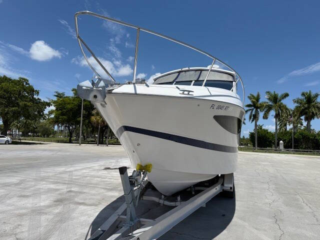 2012 Four Winns V305