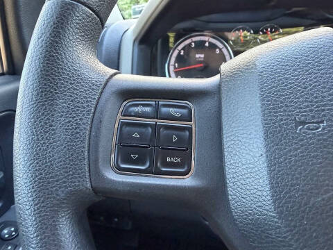 2012 RAM 1500 ST