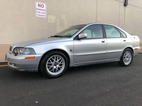 2004 Volvo S40 for sale at International Auto Sales in Hasbrouck Heights NJ