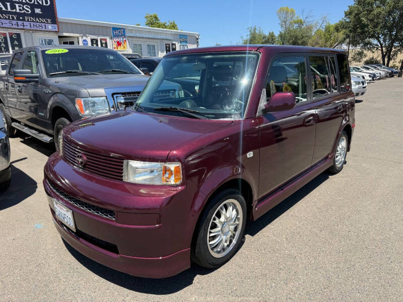 2005 Scion xB