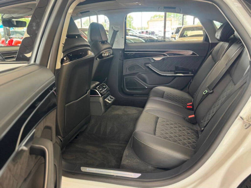 2023 Audi S8 4.0T quattro