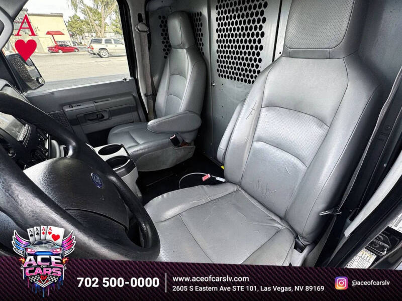 2011 Ford E-Series E-350 SD