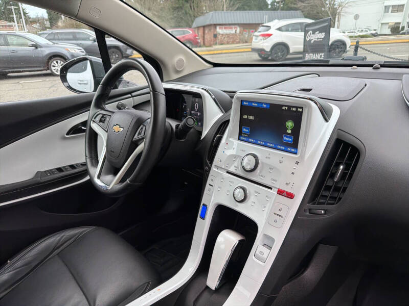 2013 Chevrolet Volt Premium