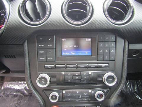 2015 Ford Mustang V6