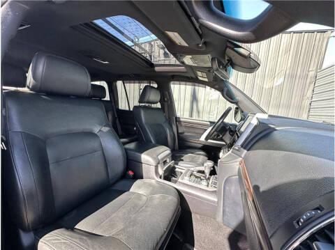 2021 Toyota Land Cruiser Heritage Edition