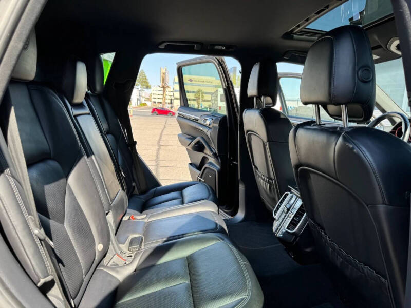 2017 Porsche Cayenne