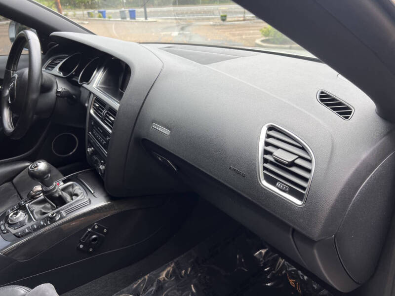 2009 Audi S5 quattro