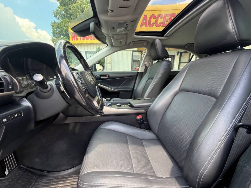 2017 Lexus IS 300