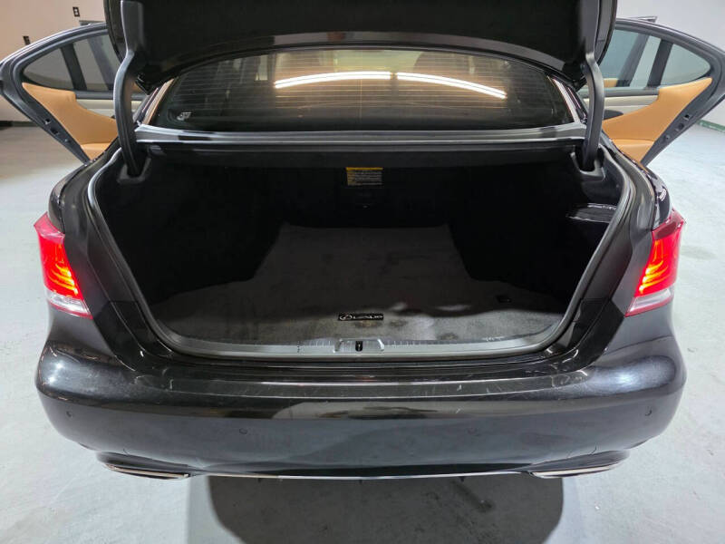 2015 Lexus LS 460
