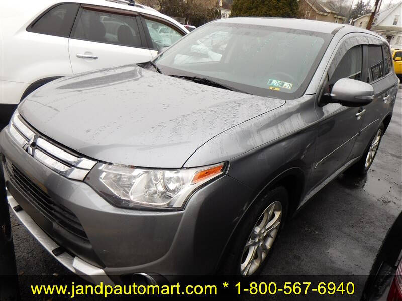 2015 Mitsubishi Outlander SE