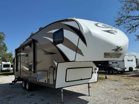 2015 Keystone RV Cougar 26RLS for sale at Kentuckiana RV Wholesalers in Charlestown IN